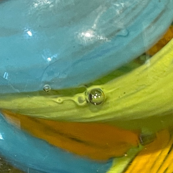 VINTAGE ART GLASS MULTICOLOR Handblown PAPERWEIGHT - AQUA, LIME & ORANGE LG 4” - Picture 10 of 11